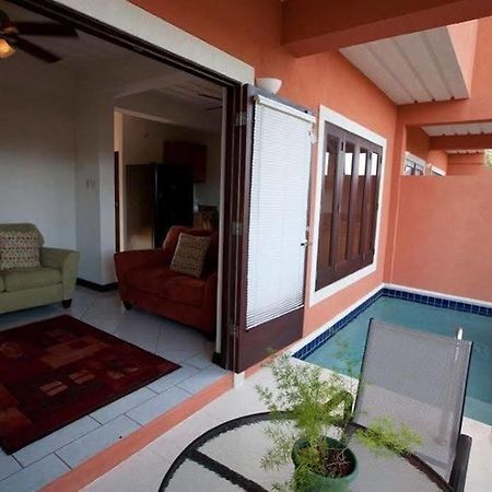 Augusta'S Apartments Rodney Bay 外观 照片